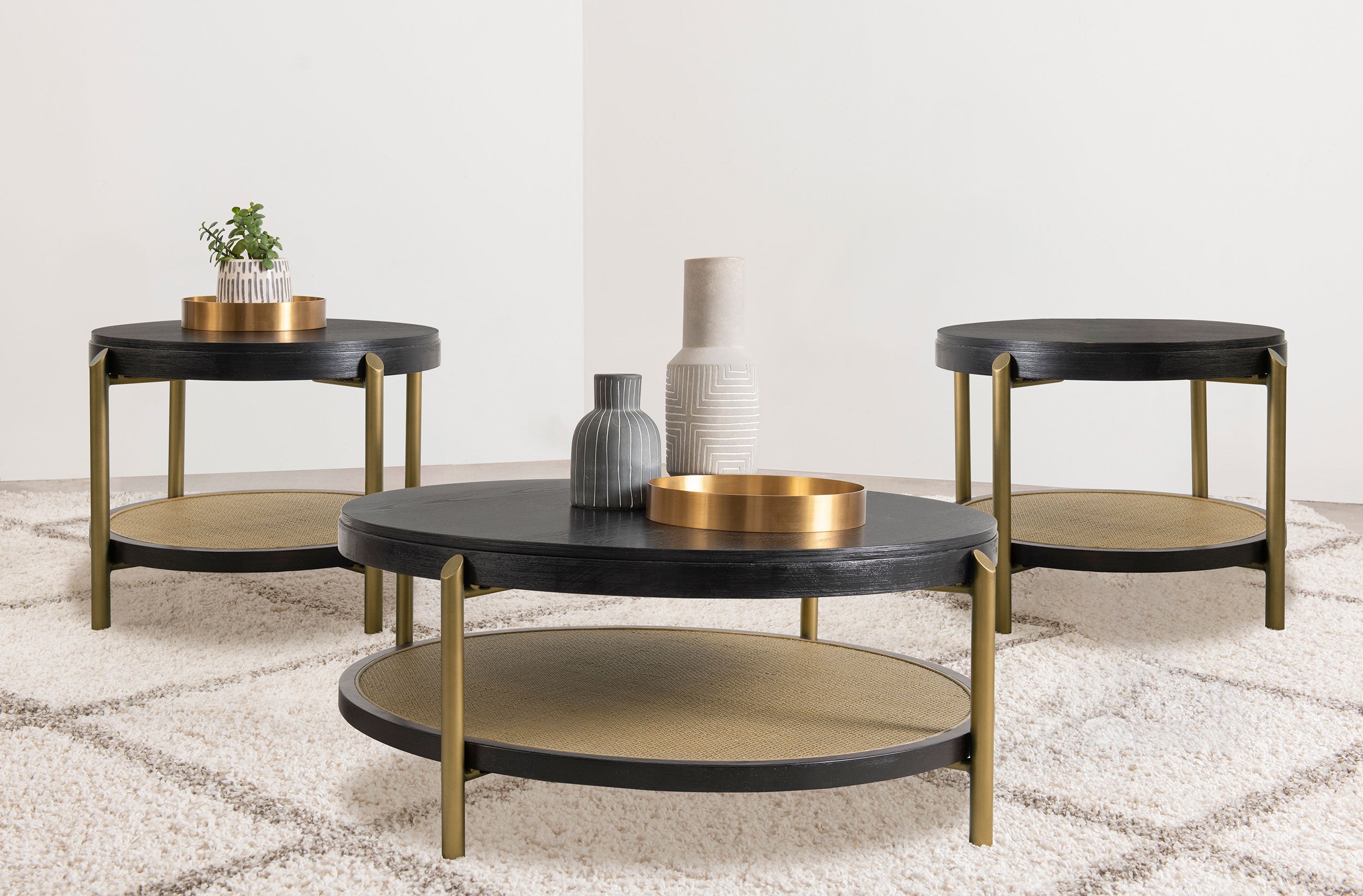 Arini Coffee Table Set