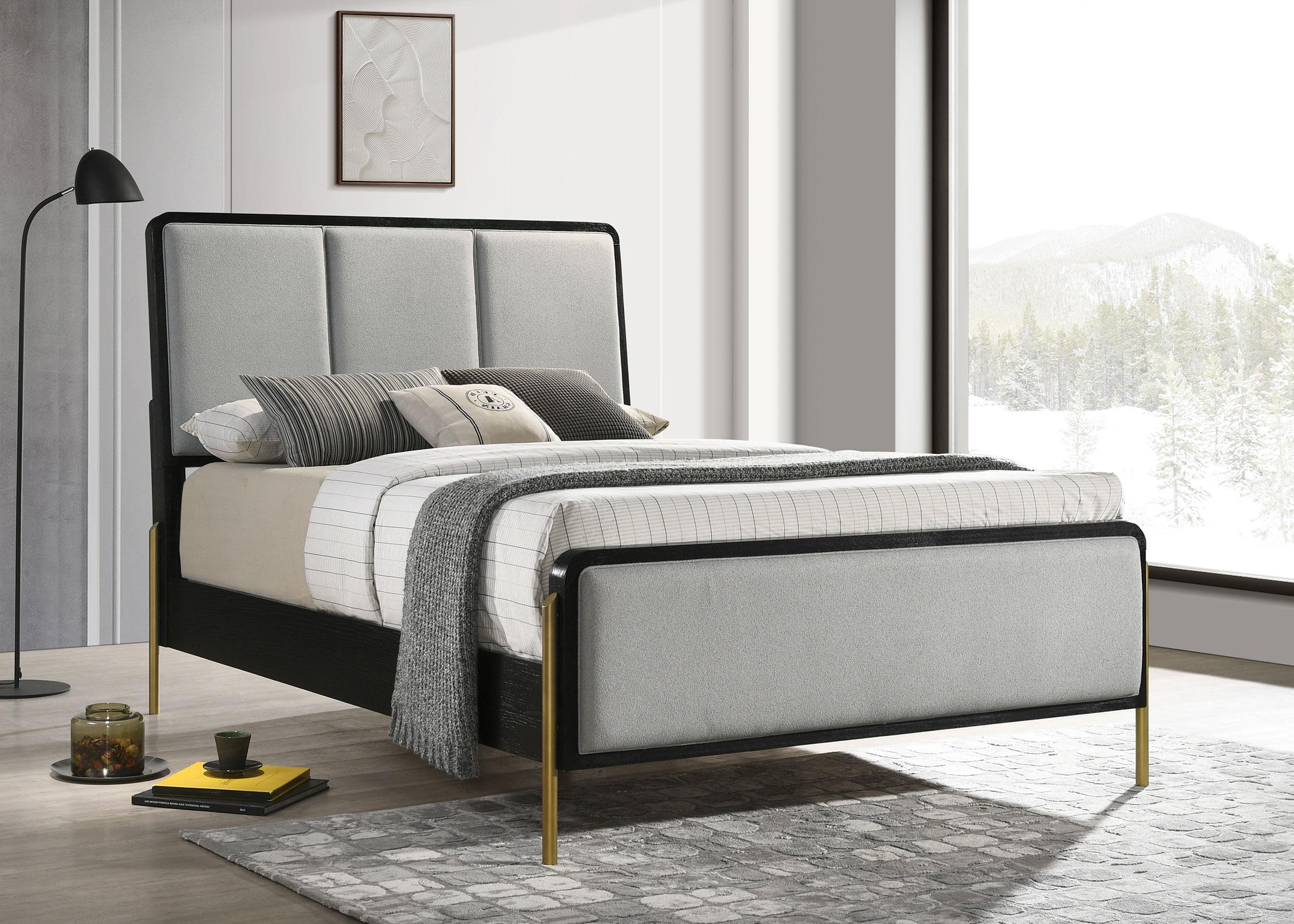 Arini Panel Bed