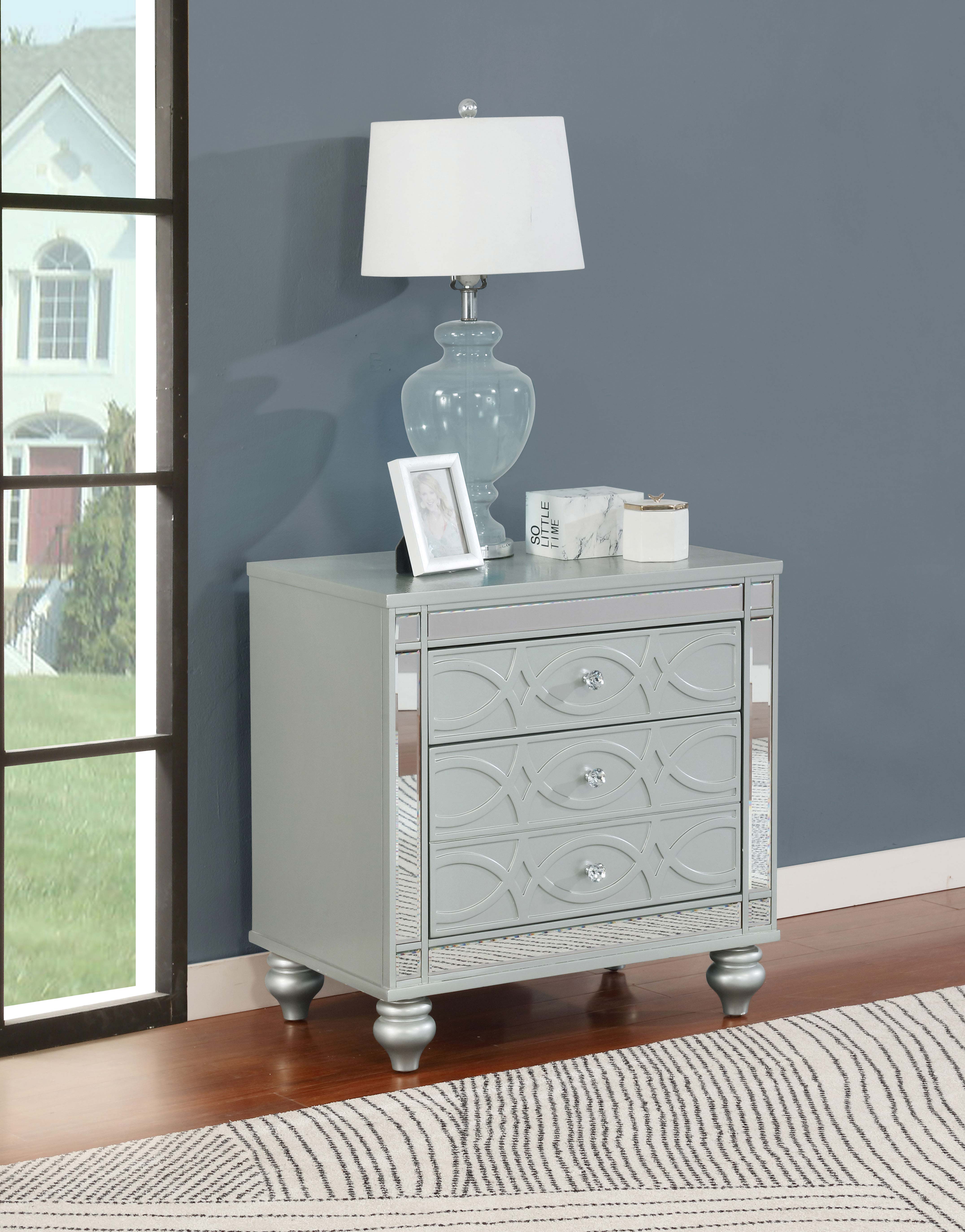 Coaster Co. of America Gunnison 2-drawer 29.25" High Nightstand Silver Metallic | Mathis Home Coaster Co. of America Gunnison 2-drawer 29.25" High Nightstand Silver Metallic | Mathis Home