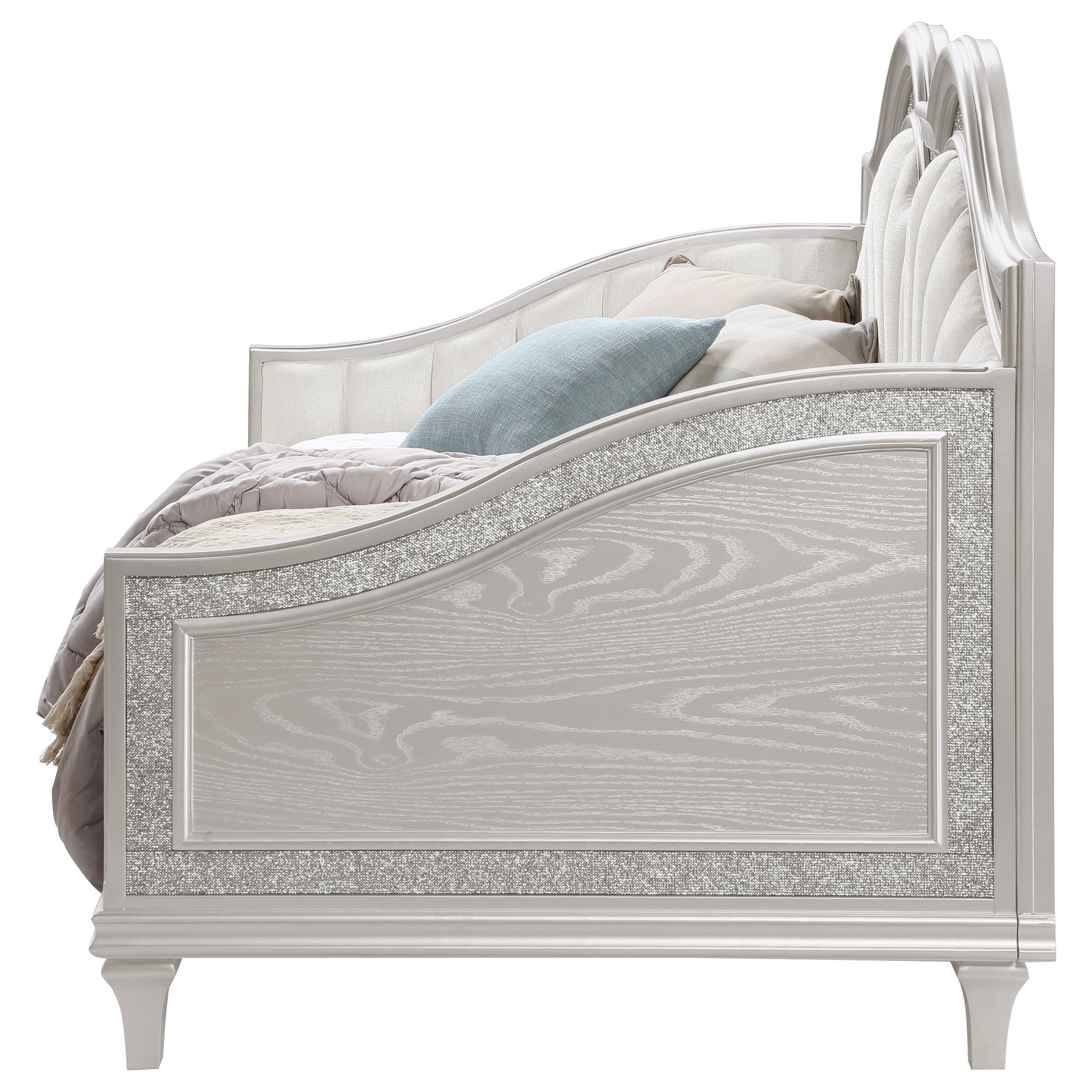 Evangeline Daybed