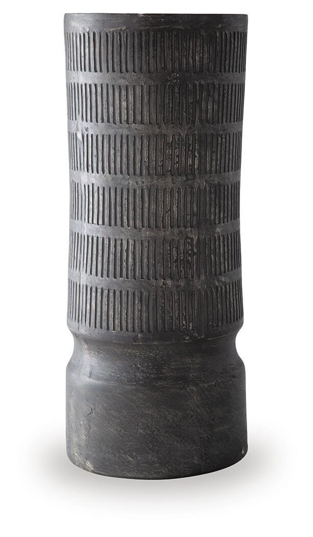 Beninworth Vase