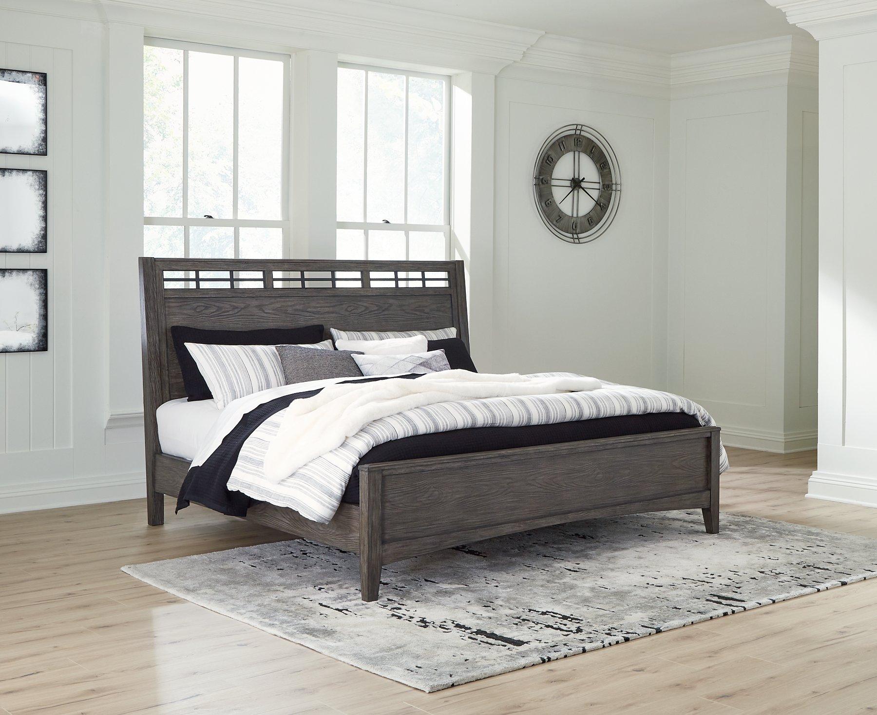 Montillan Bedroom Set