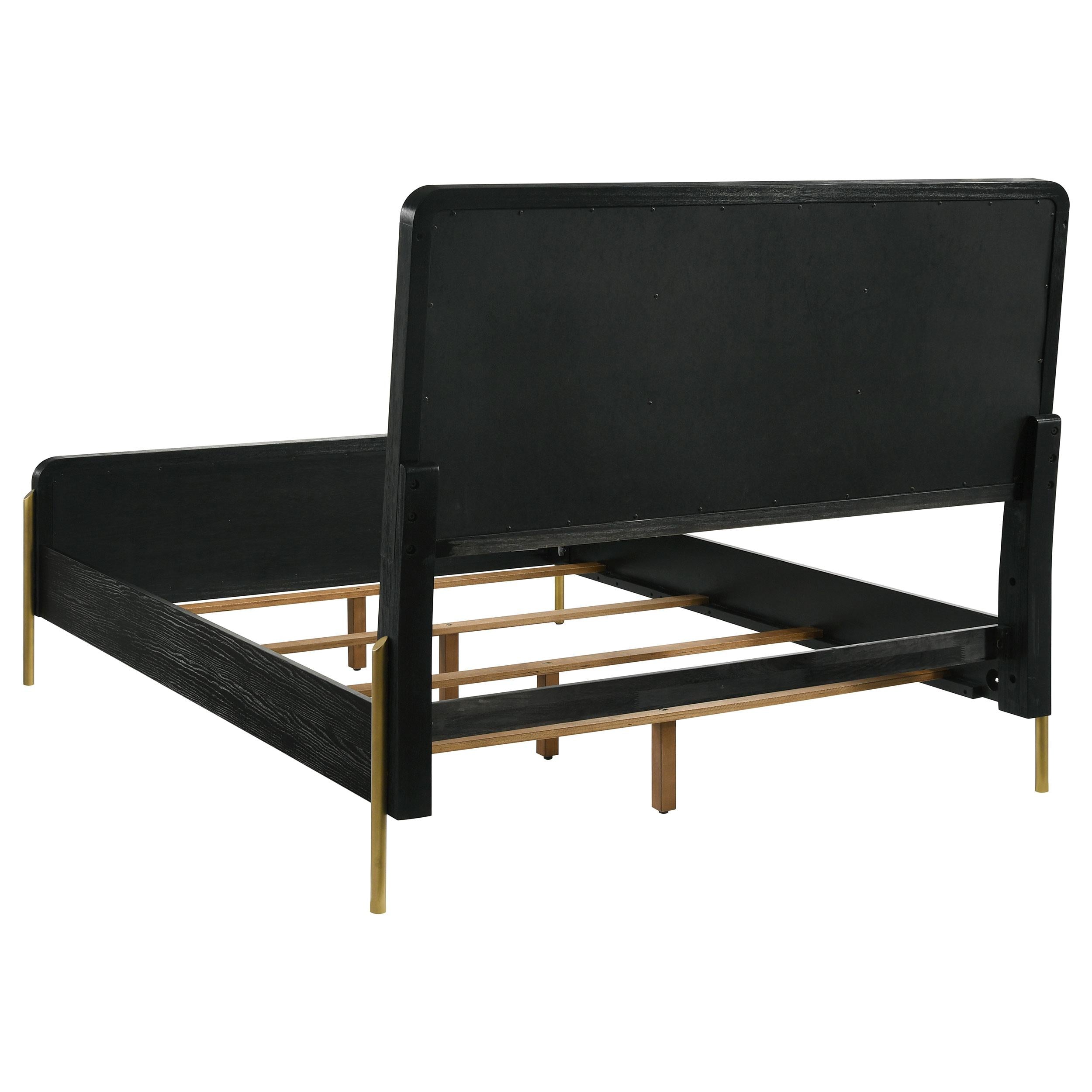 Arini Bed