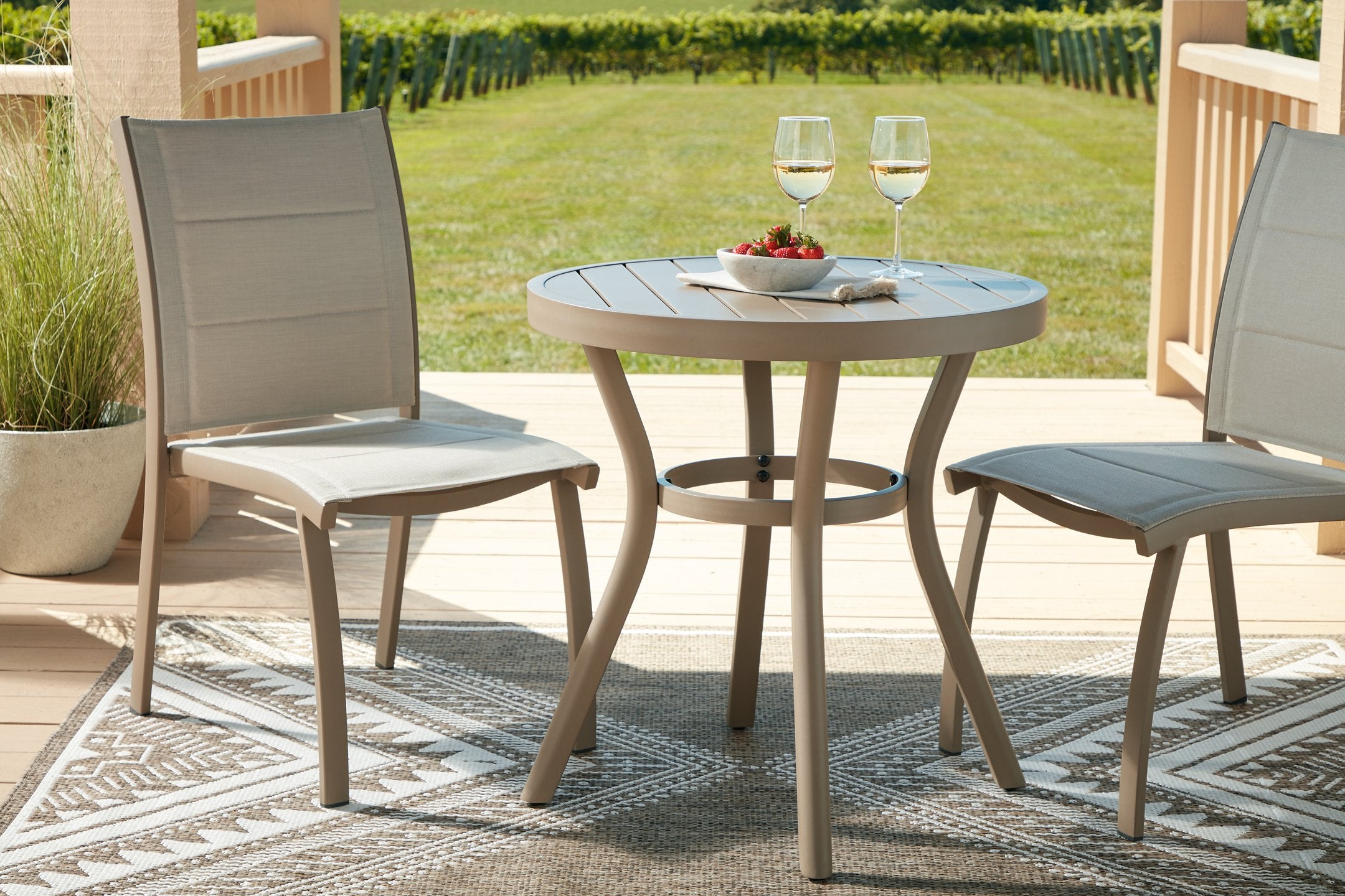 Mission Beach Outdoor Table and 2 Chairs