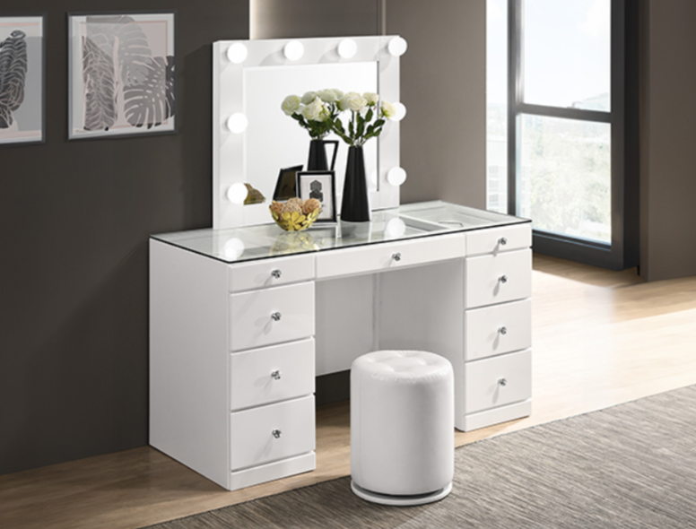 Avery/Luxo Vanity Set