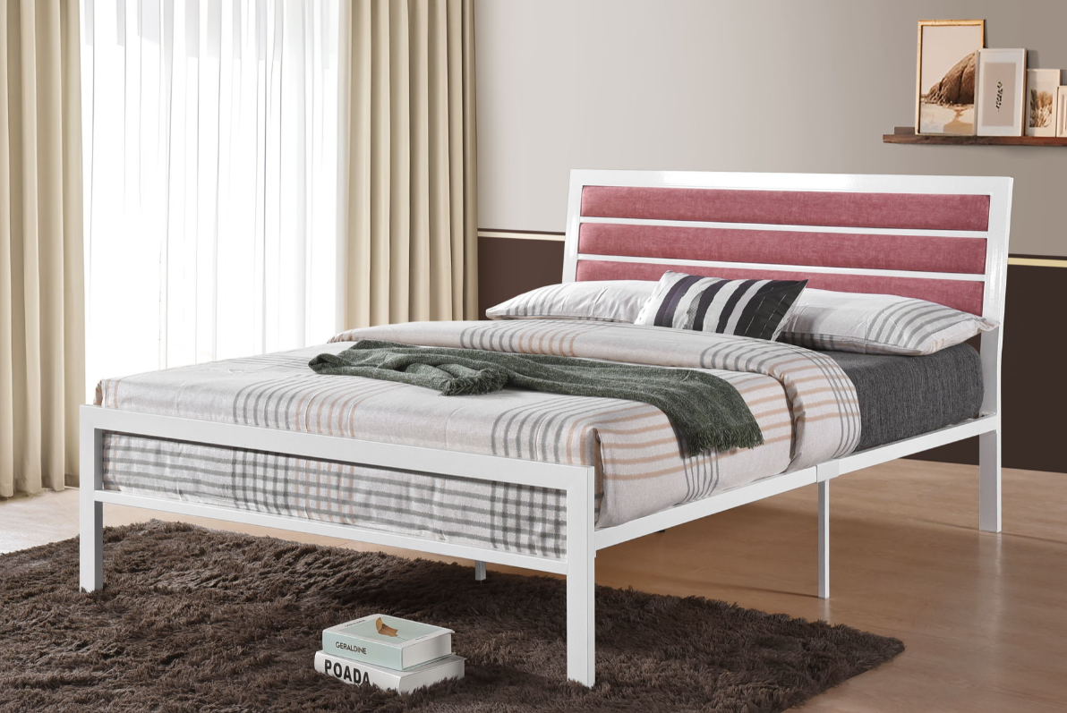 Clinton Bed