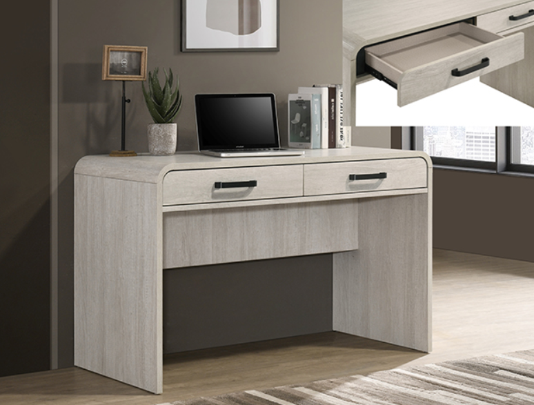 Nyomi Bedroom Set