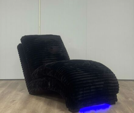 Nori Chair