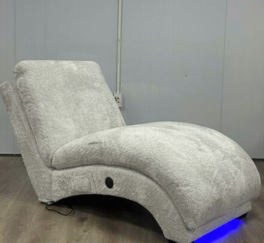 Nori Chair
