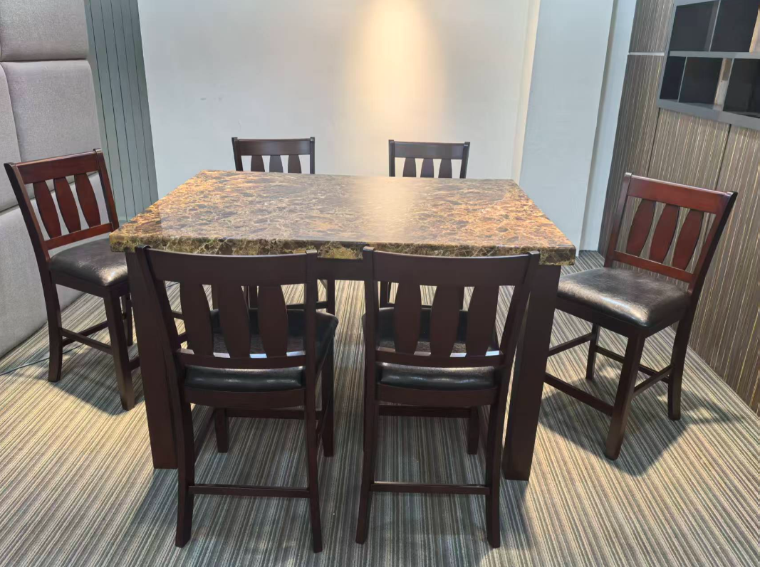 Wellington Dining Set