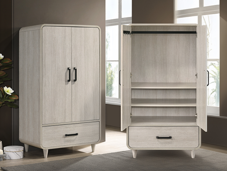 Nyomi Armoire