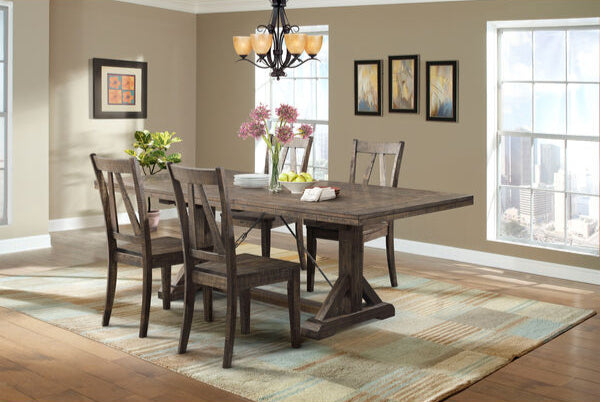 Finn Dining Table